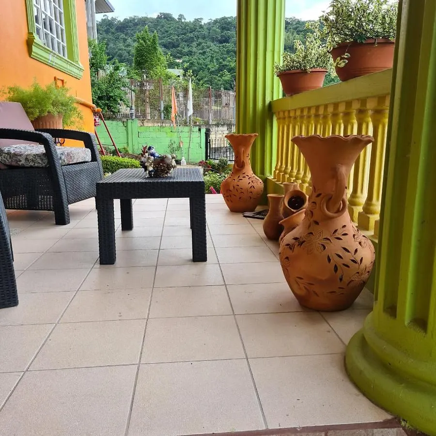 Bed & Breakfast Mountain Palace Saint Joseph